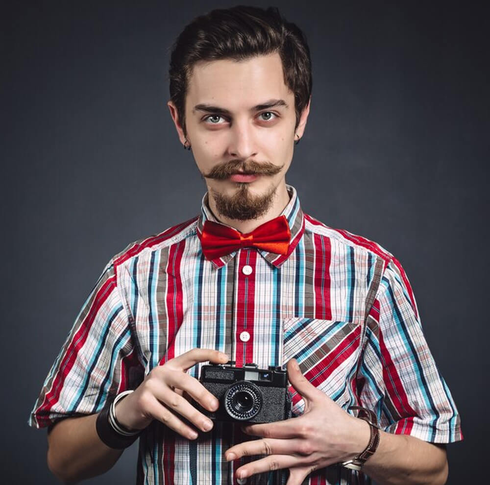 team-img-3 team-img-3